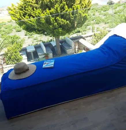 بيت ضيافة Koronios ثيرا