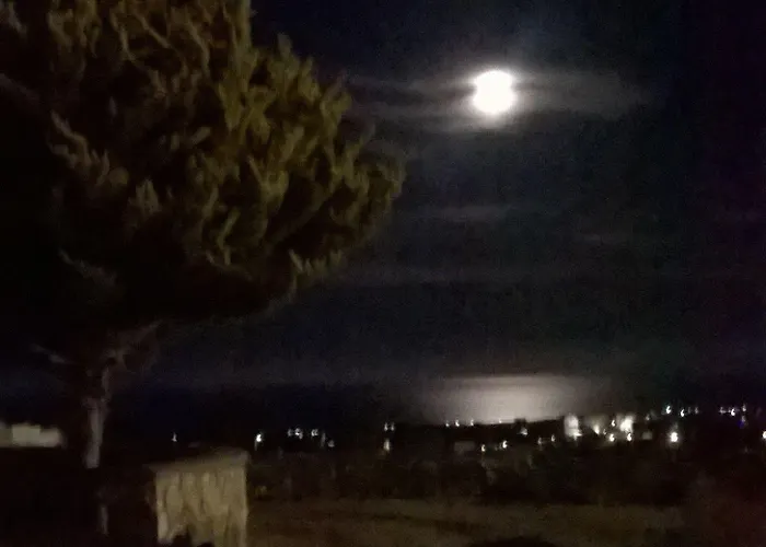 Koronios بيت ضيافة