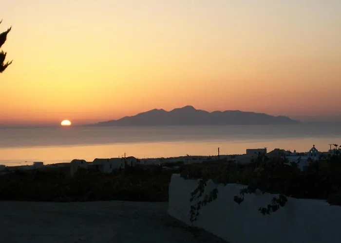 Koronios Fira (Santorini)