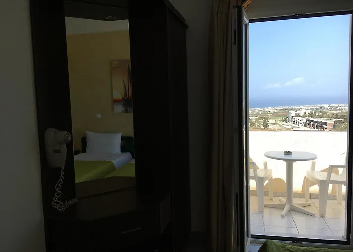 Koronios بيت ضيافة