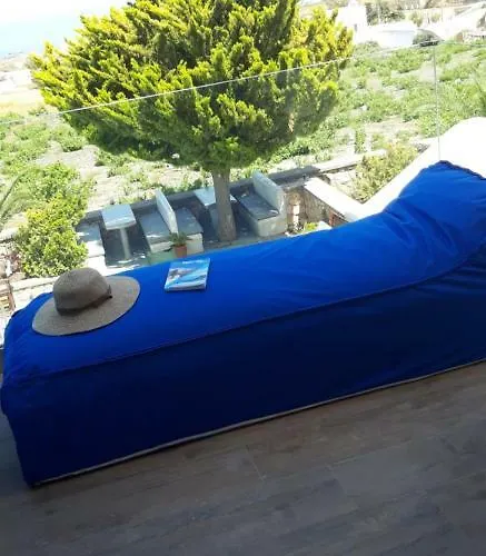 Guest house Koronios Fira (Santorini)