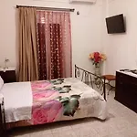 克洛尼奥斯别墅酒店 招待所 4*