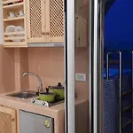 克洛尼奥斯别墅酒店 4*