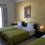 招待所 克洛尼奥斯别墅酒店 4*