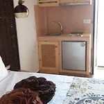 克洛尼奥斯别墅酒店 4*
