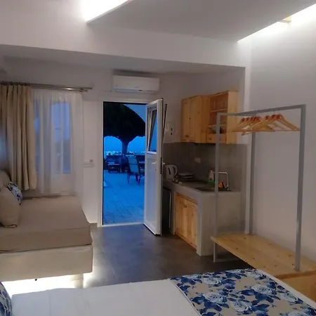 Koronios 4* סנטוריני