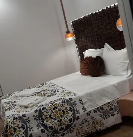 בית הארחה Koronios סנטוריני