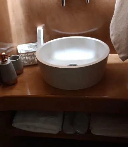 Koronios 4* Fira (Santorini)