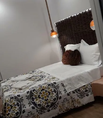 Affittacamere Koronios Fira (Santorini)