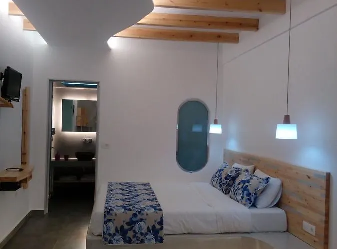 ゲストハウス コロニオス